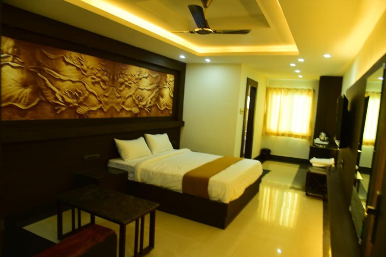 Vaishnavi Residency Tiptur Ξενοδοχείο Tarikere Εξωτερικό φωτογραφία